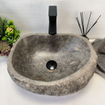 Раковина из речного камня RS-63557 (46*36*15) 0122