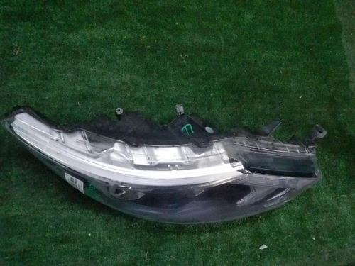 Битая Фара правая Nissan Qashqai J11 (2013-2019) галоген