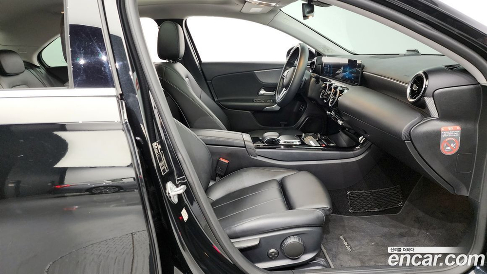 Mercedes-Benz A-Class W177 A220 Sedan (02.2020)