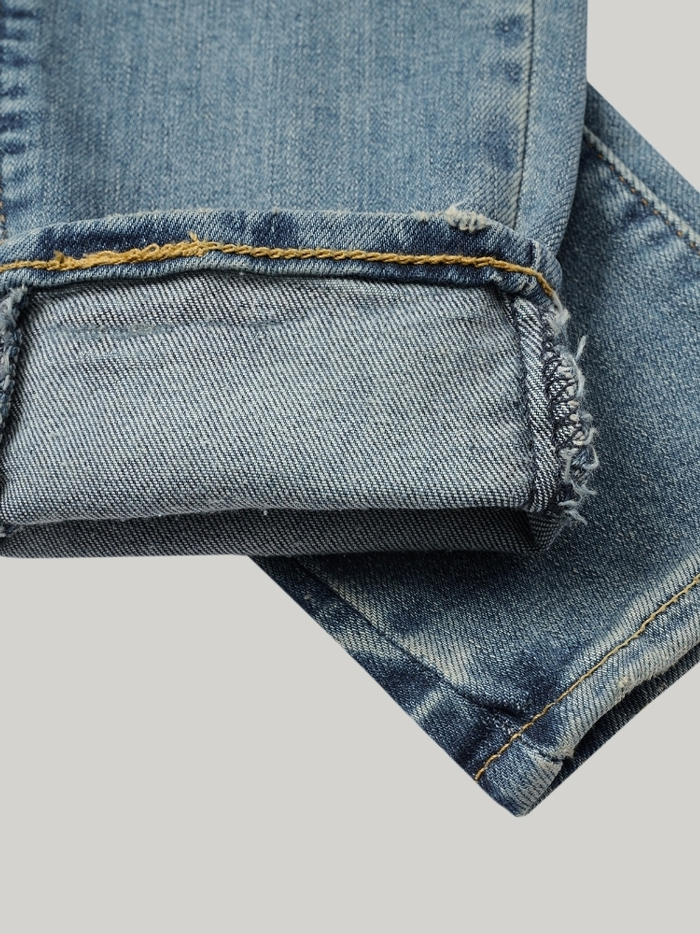 Женские облегающие джинсы с завышенной талией Levi's 721 High Rise Skinny 18882-0784