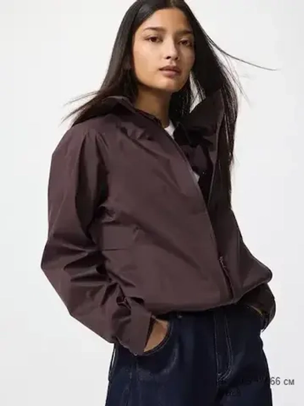 UNIQLO Короткая парка с капюшоном, бордовый