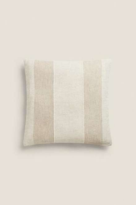 ZARA HOME ЧЕХОЛ ДЛЯ ДЕКОРАТИВНОЙ ПОДУШКИ С ВЫШИВКОЙ В ПОЛОСКУ, СВЕТЛО-БЕЖЕВЫЙ