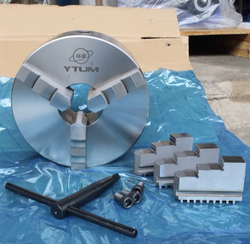 Токарный патрон К11-200 мм, трехкулачковый, самоцентрирующийся