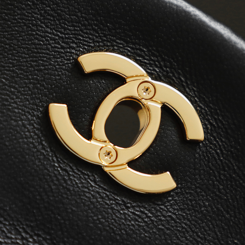 Chanel Small Eyes On You Flap Bag 22 cm