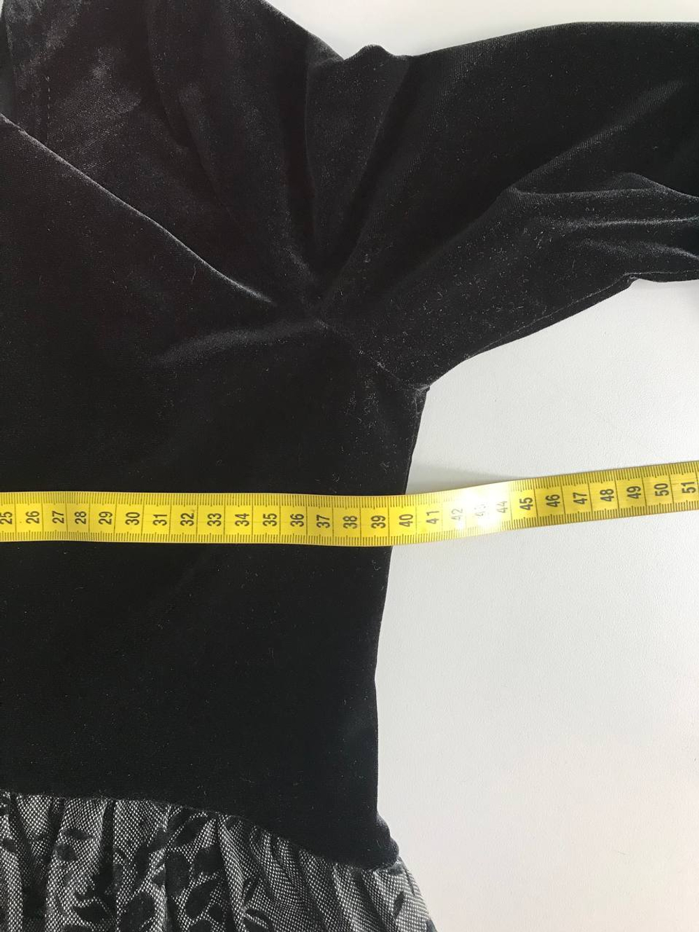 Платье Glance бархатное, визуально на 42 размер