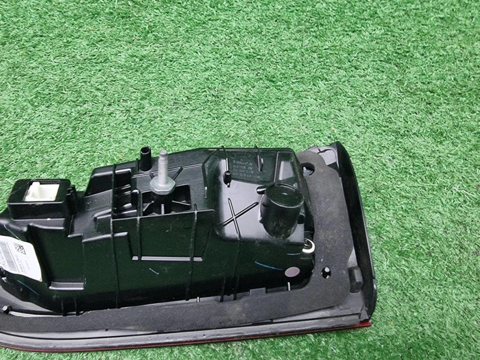 Фонарь левый внутренний Mercedes GLE c167 (23-нв)