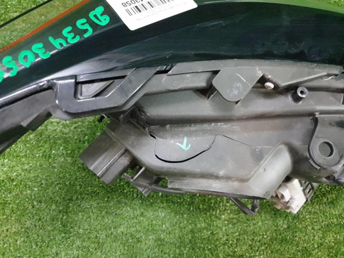 Битая Фара левая Lexus NX 1 (2014-2017) LED