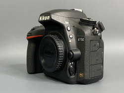 Nikon D750 2100 кадров