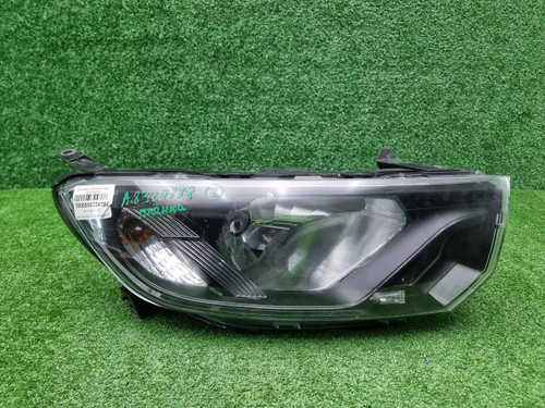 Фара правая Lada Granta (2018-н.в.) галоген