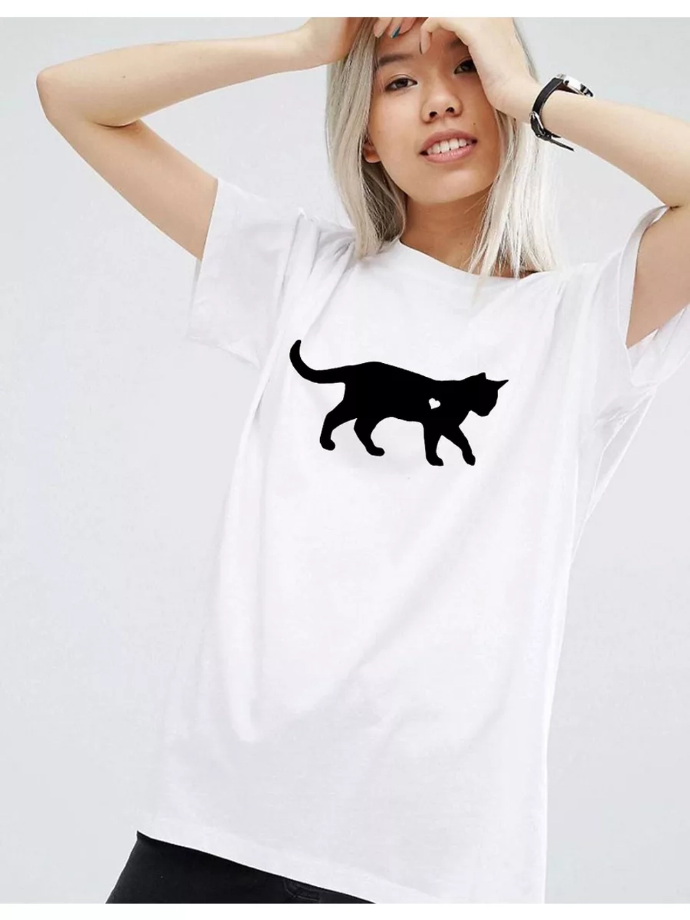 Футболка белая базовая с принтом