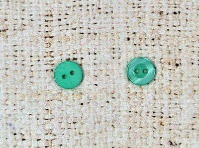 Пуговицы, d 1,1 см, 2 прокола