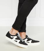 Кроссовки ENGLISH Armani Exchange - черный(XUX198 XV798)