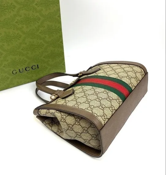 Маленькая сумка-тоут Gucci Ophidia с узором Gg
