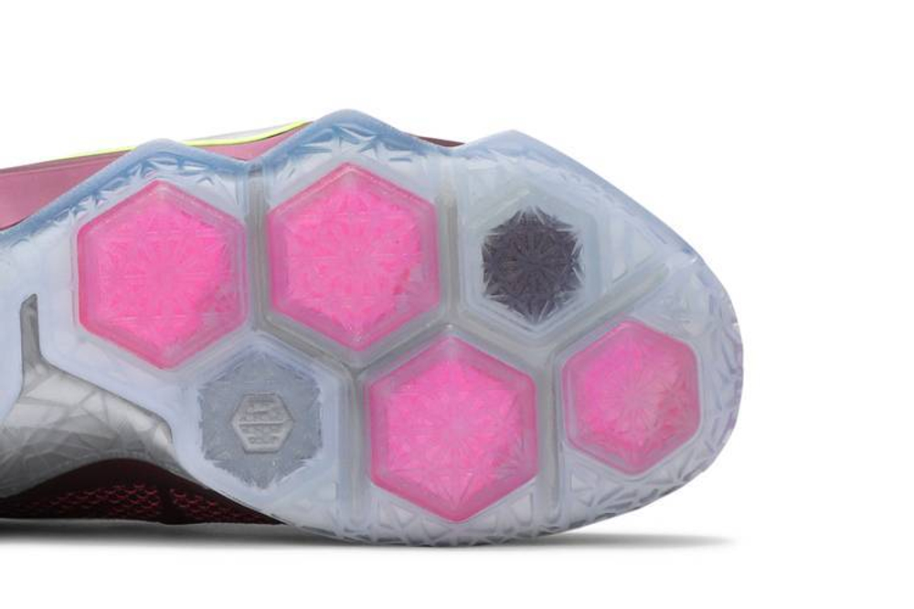 Кроссовки Nike Lebron 12 Double Helix