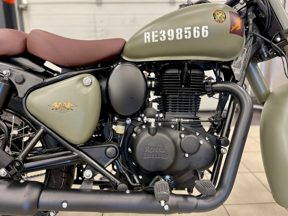 Royal Enfield 350 Classic (SIGNALS MARSH GRAY)