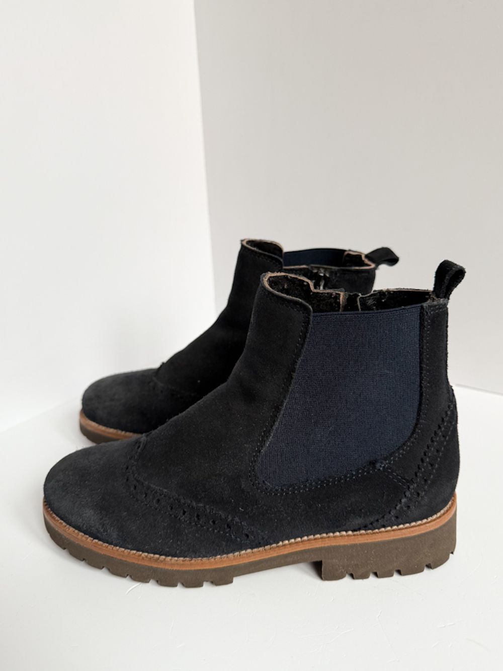 Зимние замшевые ботинки UP Light, 32