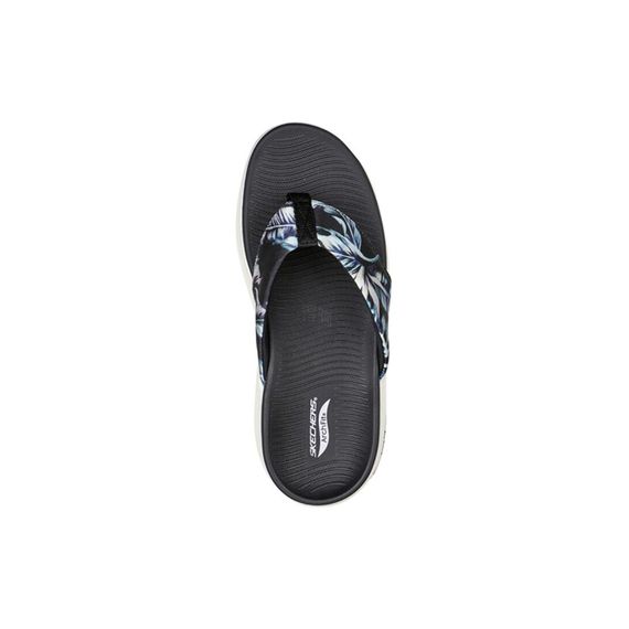 Skechers Max Cushioning 'Black White'