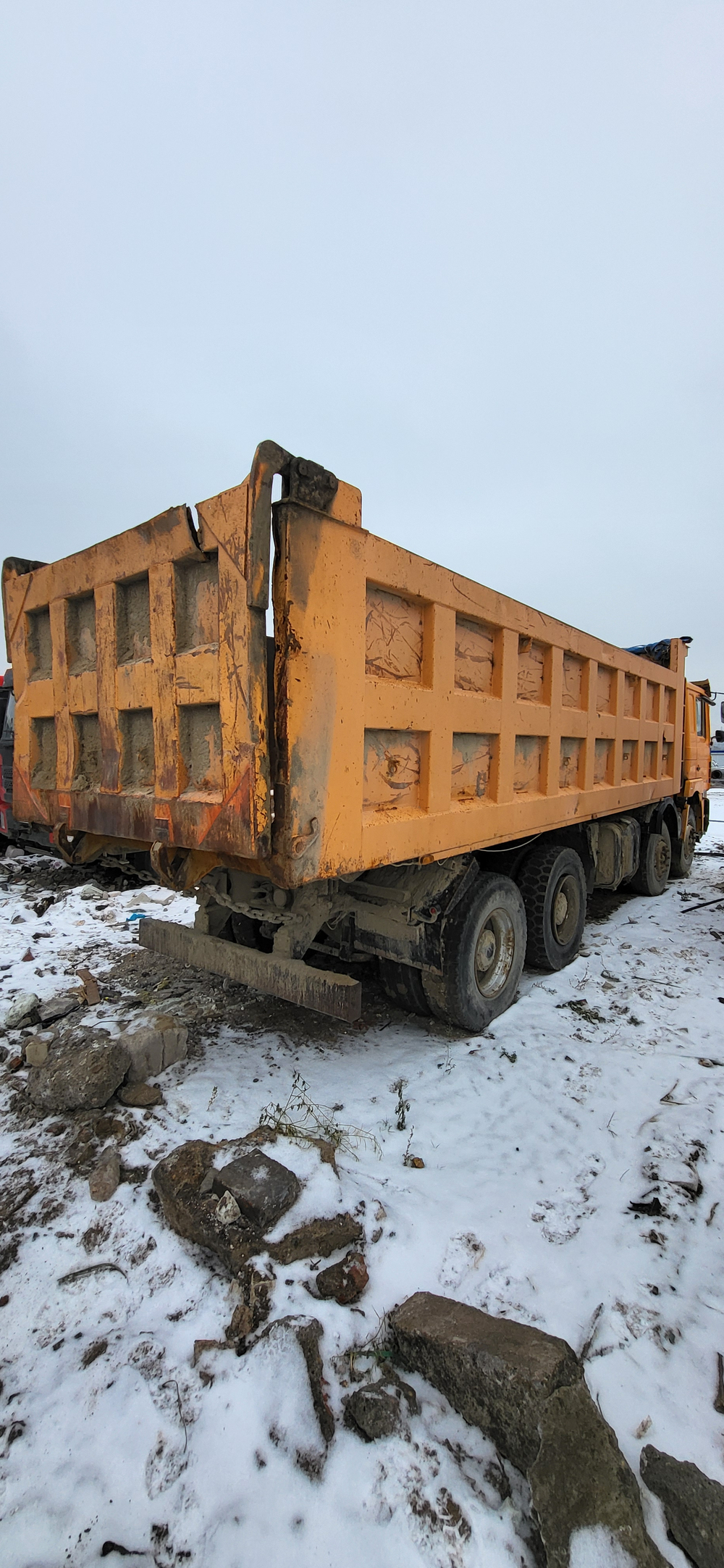 Shacman (Shaanxi) SX* 8x4 Самосвал SX3316DT366 (Дизельный, 11,6 л, 374 л.с., МТ)