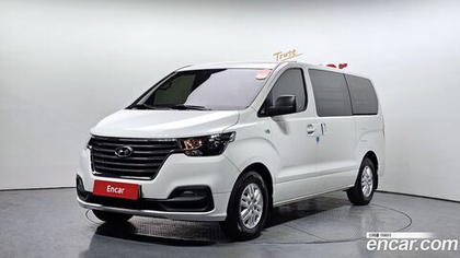 Hyundai The New Grand Starex Van 3-х местный (01.2020)