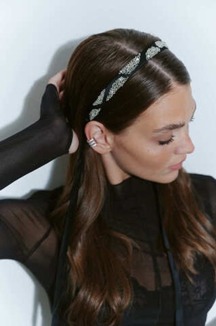 Ободок-чокер с серебристым декором