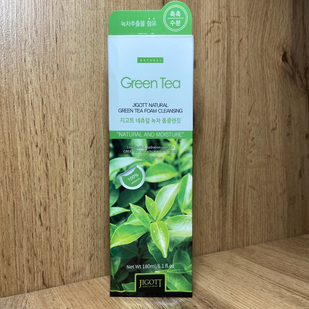 Пенка для умывания Jigott Natural Green Tea Foam Cleansing Зеленый чай (200 мг) 180 мл