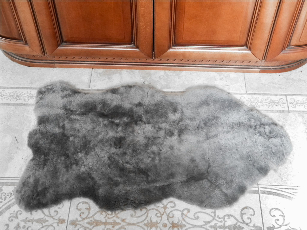 Декоративный коврик "MAGIC SHEEP" из натуральной овчины
