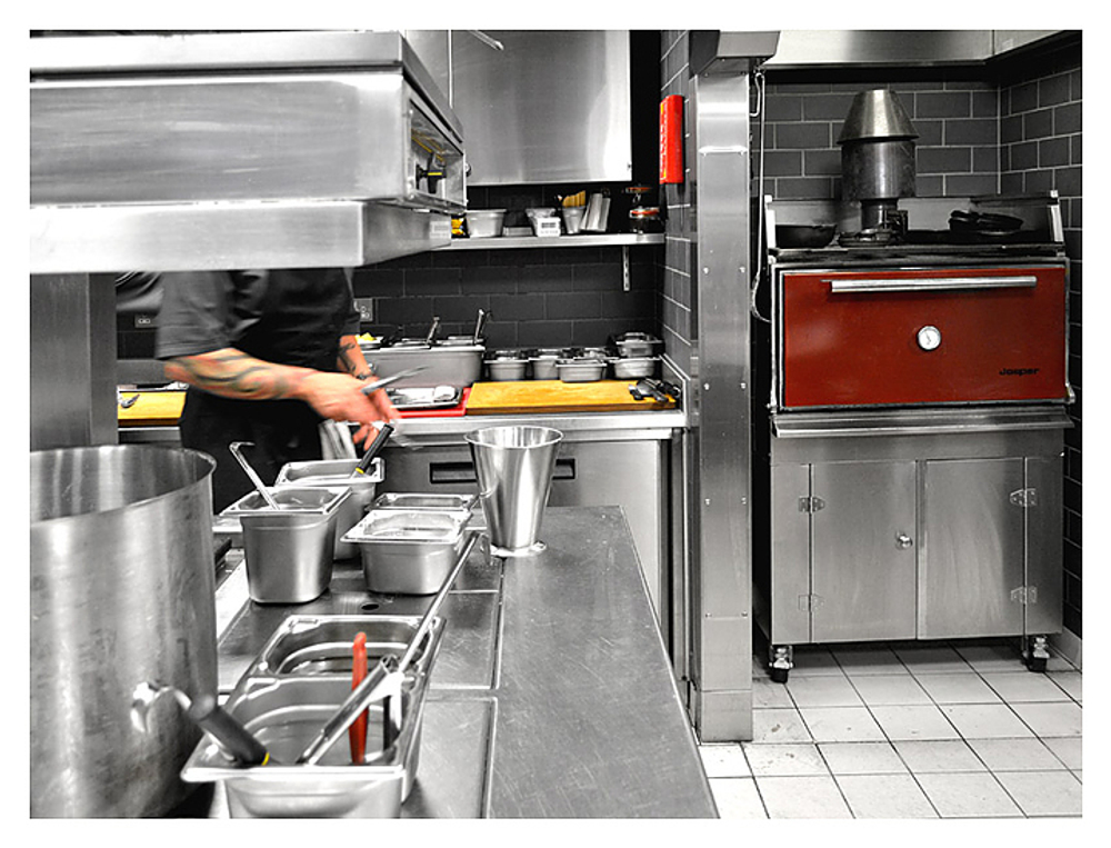 Печь на твердом топливе Josper HJX 45-L BC