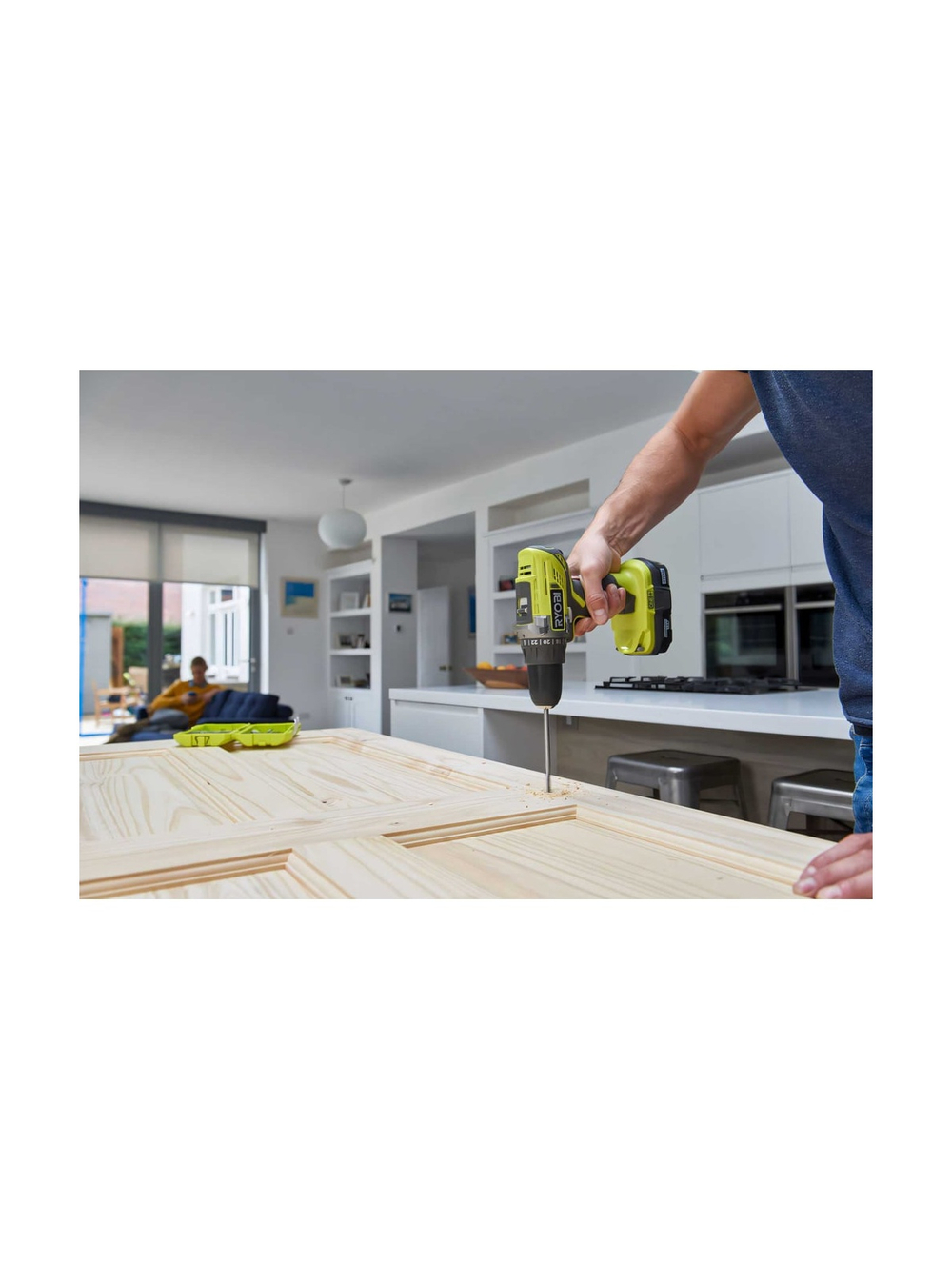 Дрель-шуруповерт Ryobi ONE+ R18DD3-0 без аккумулятора в комплекте 5133002889