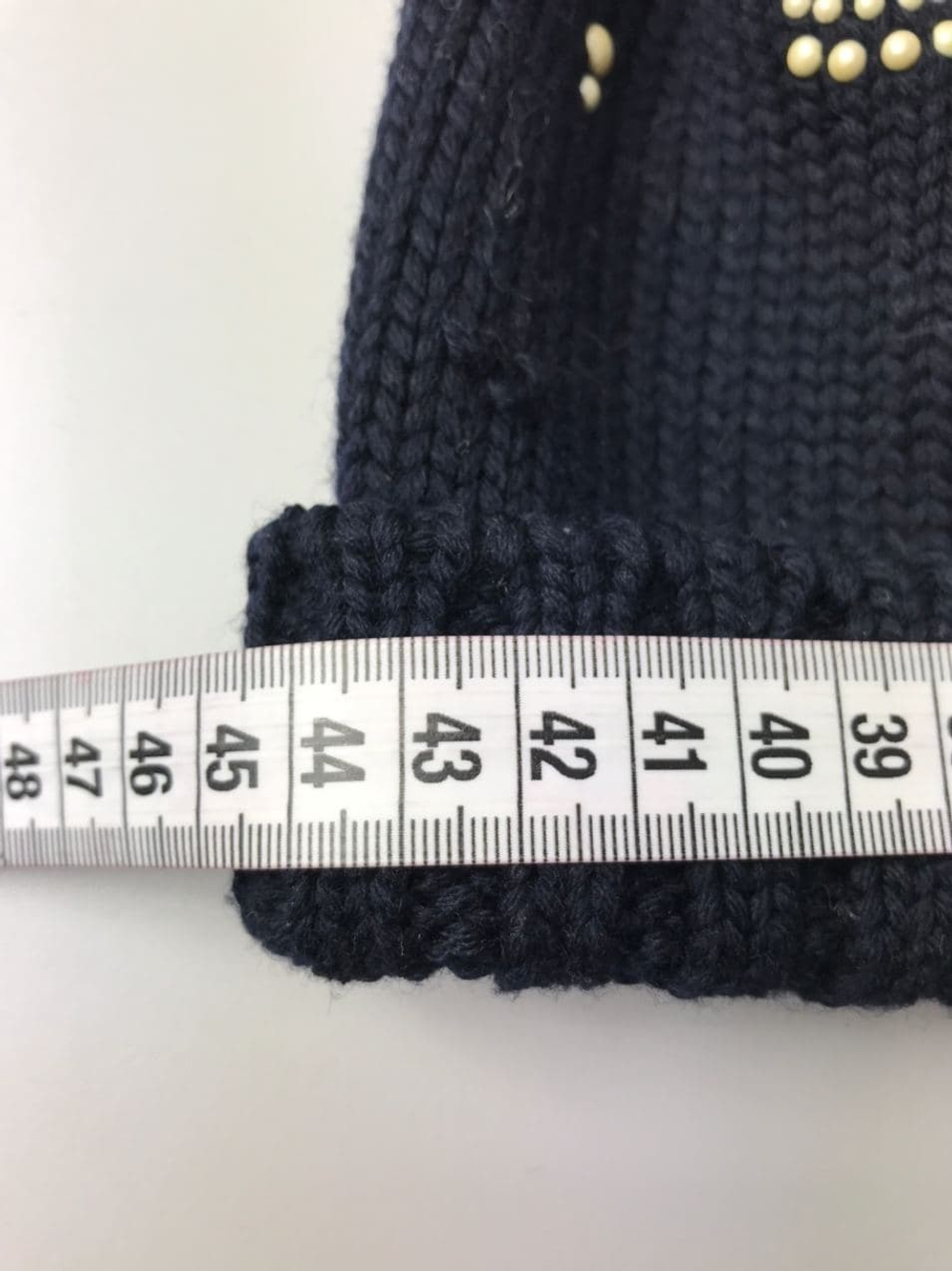 Шапка со стразами на 7/8 лет