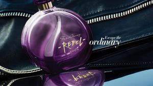 Avon Far Away Rebel