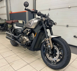 QJMOTOR SRV 600 V (Gray)