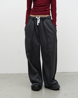 Baggy Trousers Ragged LOGO Nine Iron