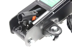 Домкрат подкатной гидравлический 2 т (h min 135мм, h max 385мм) RockForce##Rock FORCE RF-T82003(new)