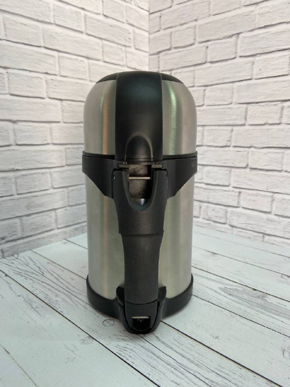 Термос универсальный с ручкой 750 мл