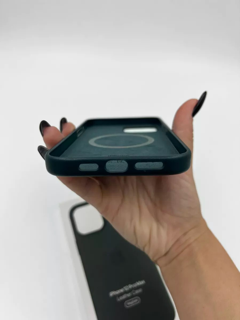 Кожаный чехол Leather Case iPhone 12 Pro Max, Seguoila Green Темно-Зеленый