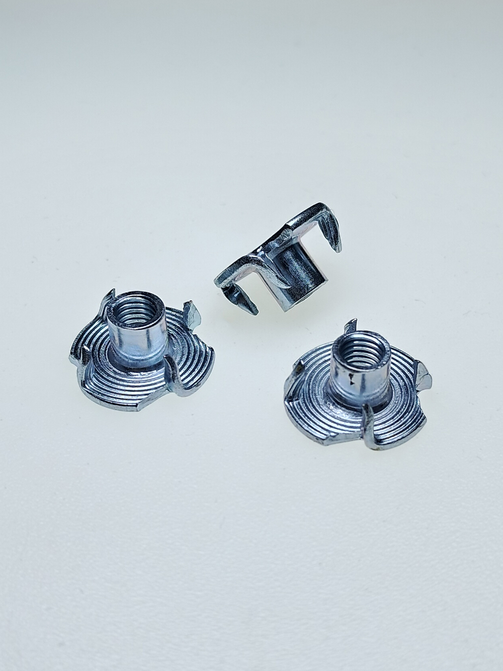 М5 ОЦ.Гайка крыльчатая (врезная) DIN1624 (40 шт)