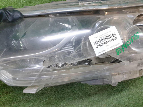 Битая Фара левая Toyota Camry XV50 (2017-2018) LED