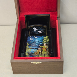 Подставка для блока для записей ручной росписью Палех "Охотники"