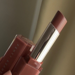 ГЛЯНЦЕВАЯ ПОМАДА ДЛЯ ГУБ FENTY BEAUTY HIGH-SHINE GLOSS