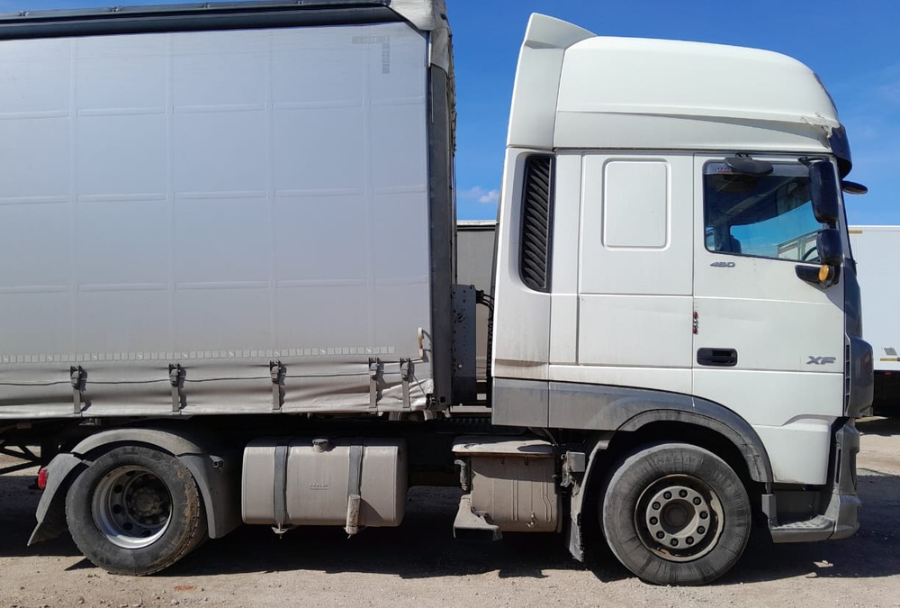 DAF XF 4x2 Седельный тягач XF 480 FT (Дизельный, 12,9 л, 483 л.с., АТ)