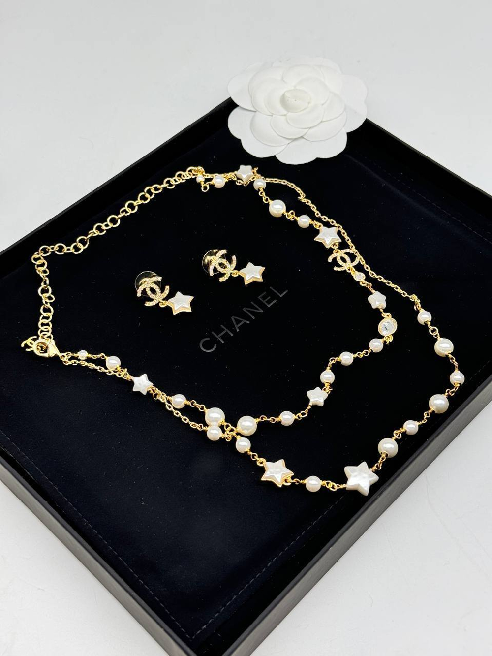 Бусы CHANEL