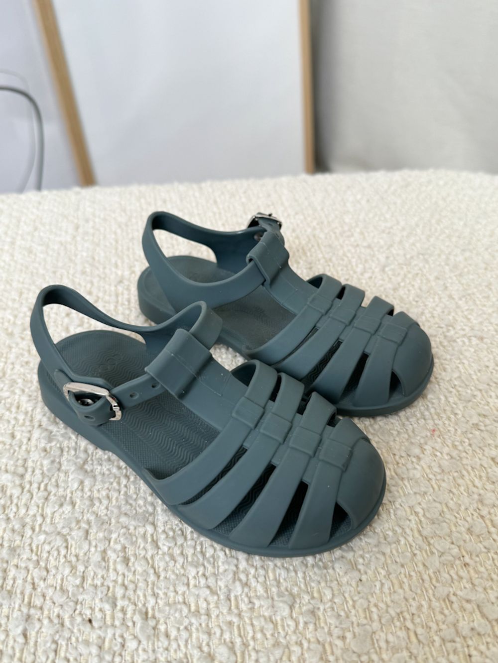 Новые сандалии пляжные Liewood, 24