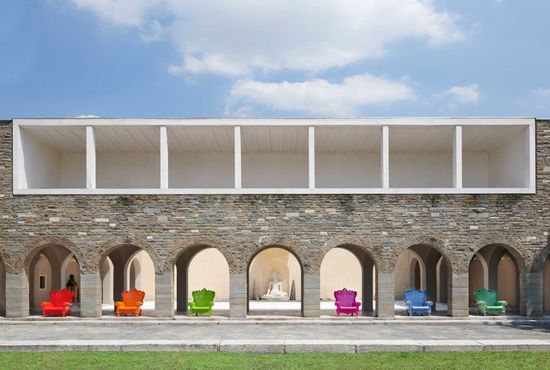 Кресло пластиковое Queen Of Love Standard Италия