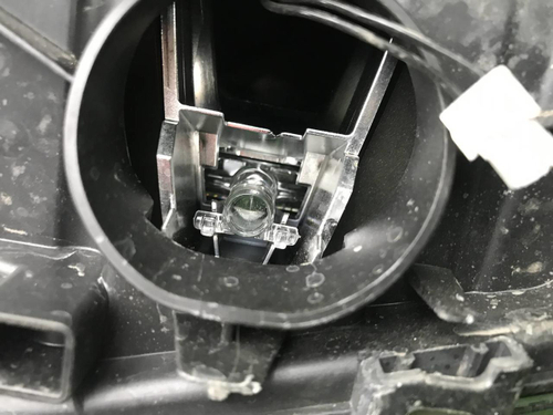 Фара правая BMW 3er F30 F31 (2011-2016) ксенон