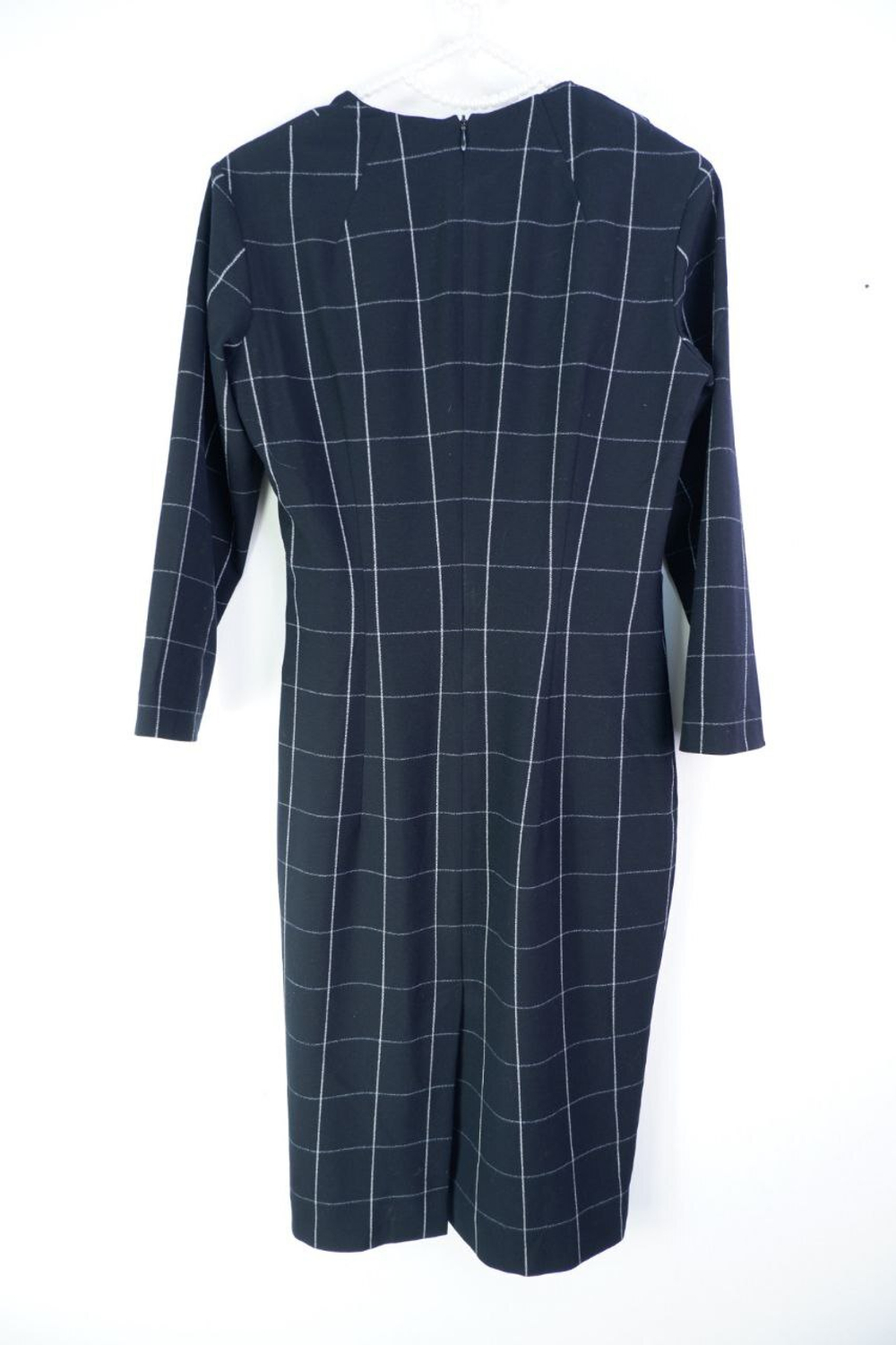 Платье Vassa&Co в деловом стиле 42 размер