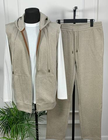 Прогулочный костюм Brunello Cucinelli