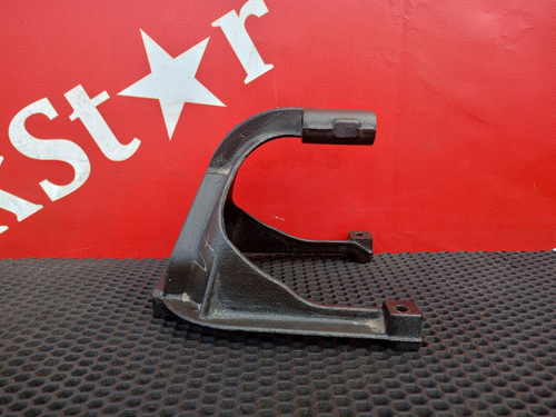 Кронштейн двигателя