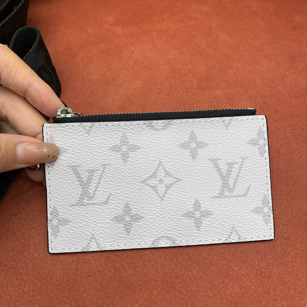 Louis Vuitton Gaston Wearable Wallet