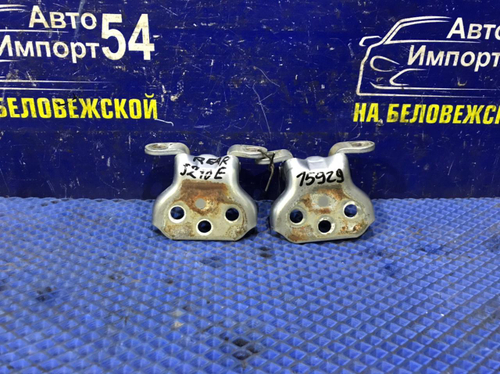 Петля багажника TOYOTA RUSH 2000-2005