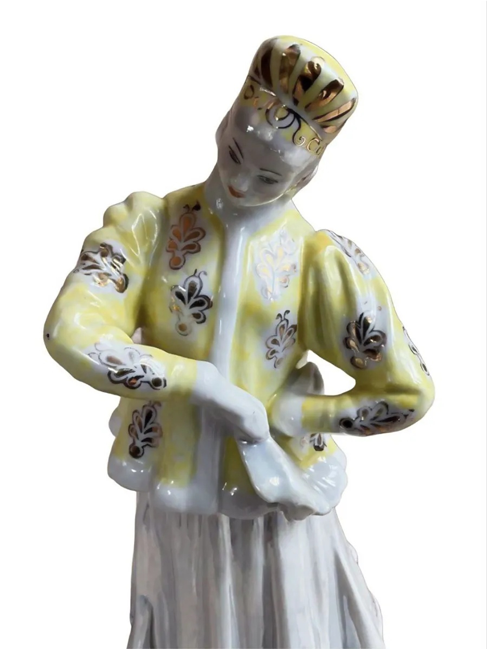 Фарфоровая статуэтка "Лебёдушка" в желтой шубке (Дулево)